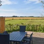 Gorgeous Home In Emmelsbuell Horsbuell With Wifi * Emmelsbüll-Horsbüll