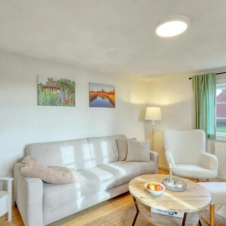 In Horsbuell * Emmelsbull-Horsbull