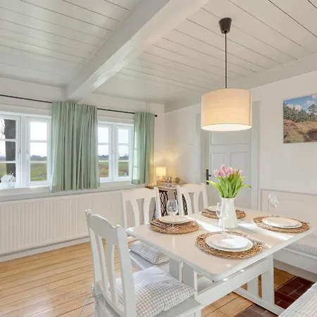 In Horsbuell Дом отдыха *